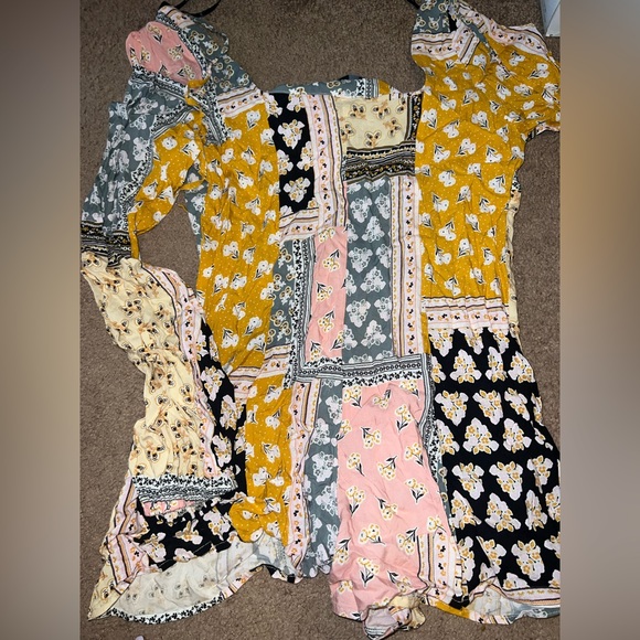 Forever 21 floral Patternblock Romper - Picture 4 of 6